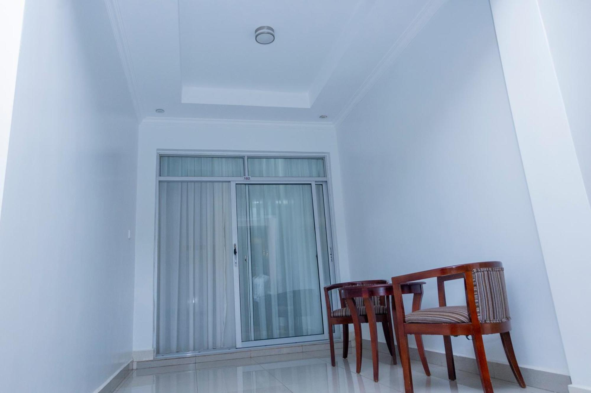 קיגאלי Grazia Apartment Hotel מראה חיצוני תמונה